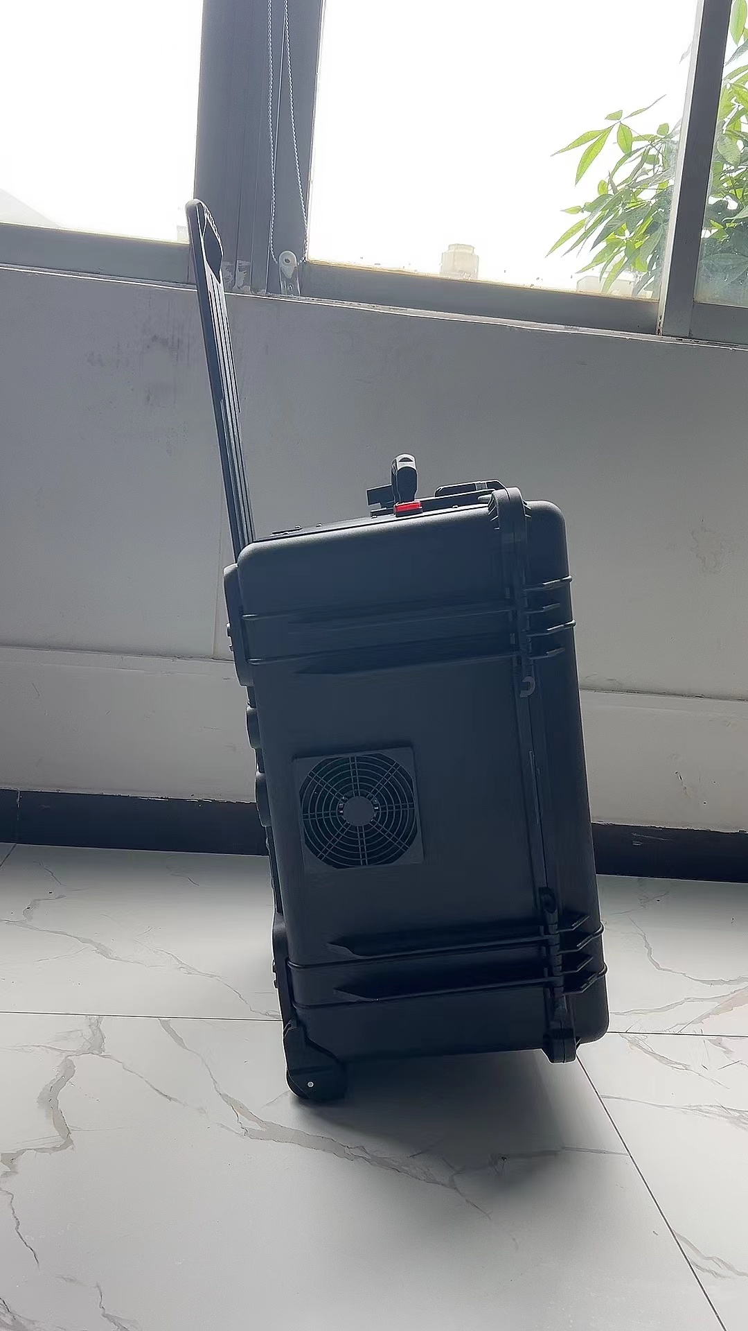 武清手拉箱型移动通信干扰器